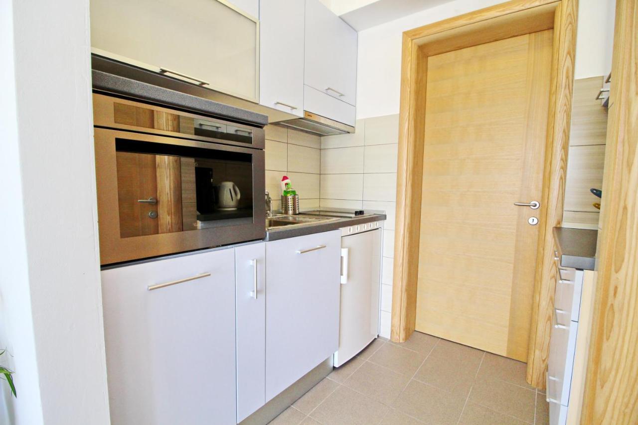 Apartments Gusti Драче Екстер'єр фото