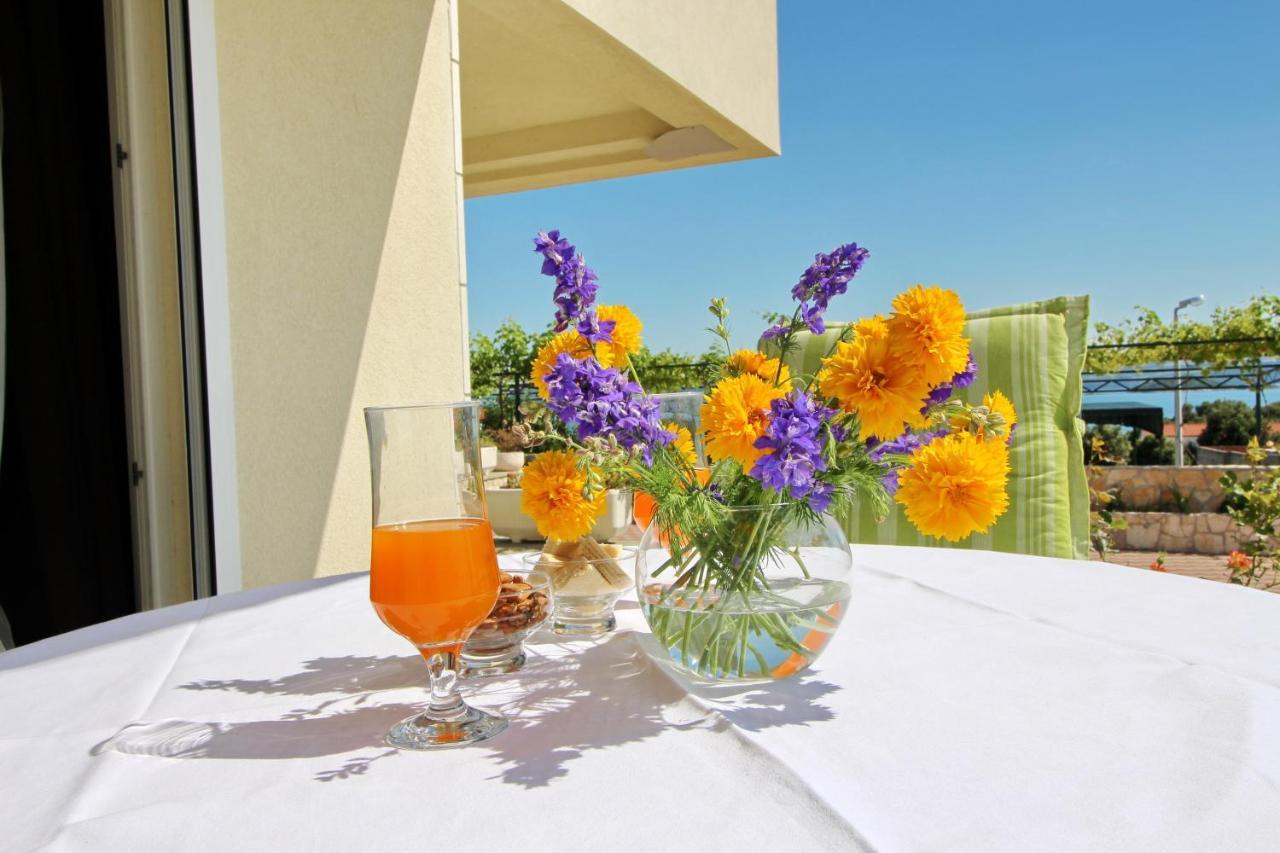 Apartments Gusti Драче Екстер'єр фото