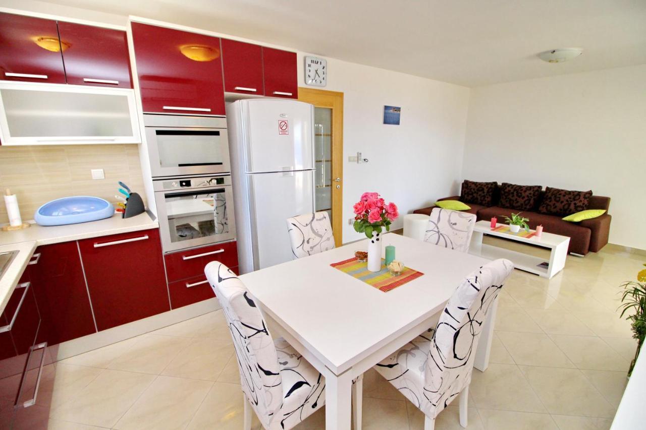 Apartments Gusti Драче Екстер'єр фото