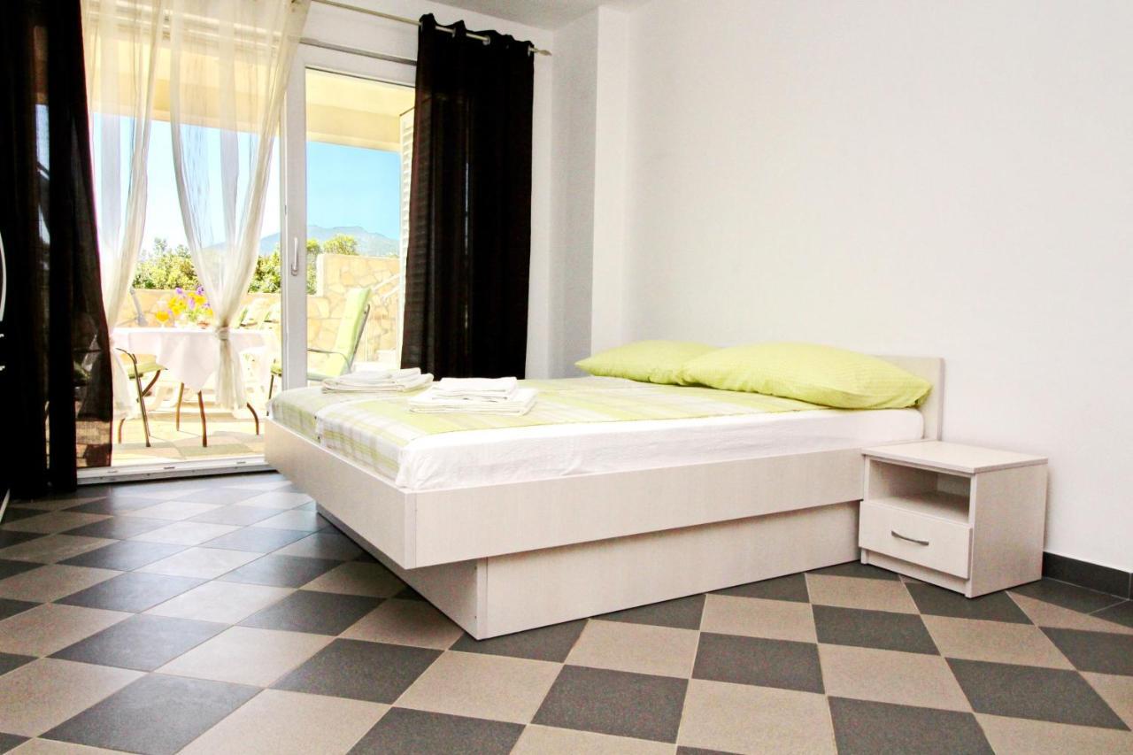 Apartments Gusti Драче Екстер'єр фото