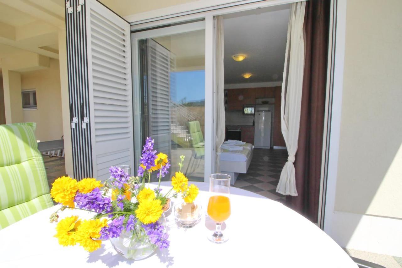 Apartments Gusti Драче Екстер'єр фото